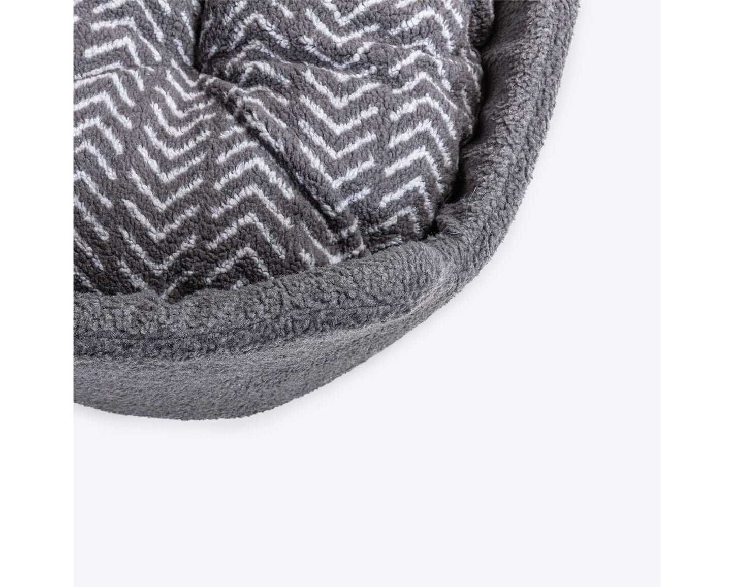 Danish Design Fleece Charcoal Arrows Slumber Bed