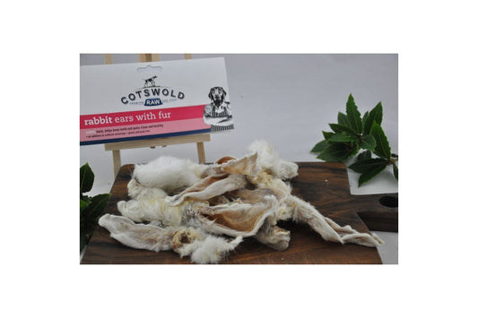  Cotswold Raw Rabbit Ear With Fur 100g