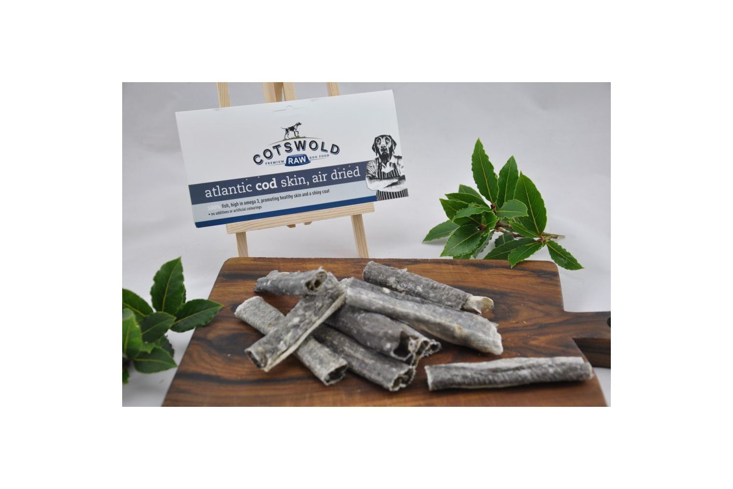  Cotswold Raw Atlantic Cod Skins 100g