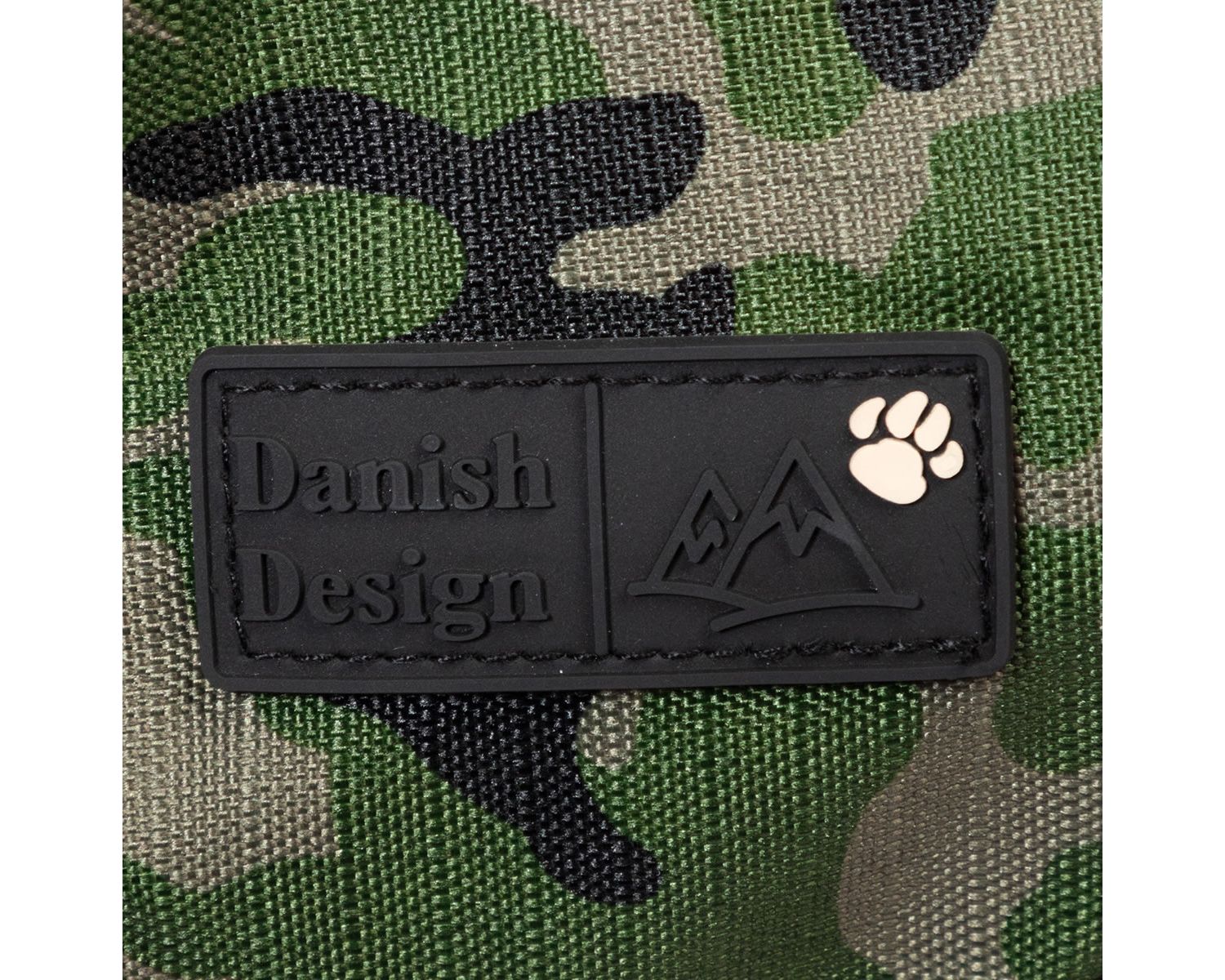  Danish Design 3-In-1 Dog Coat Camo/Pink