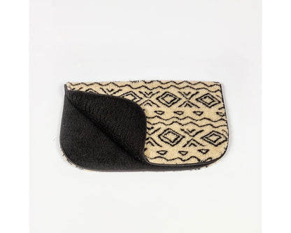  Danish Design Fleece Neutral Geometric Blanket